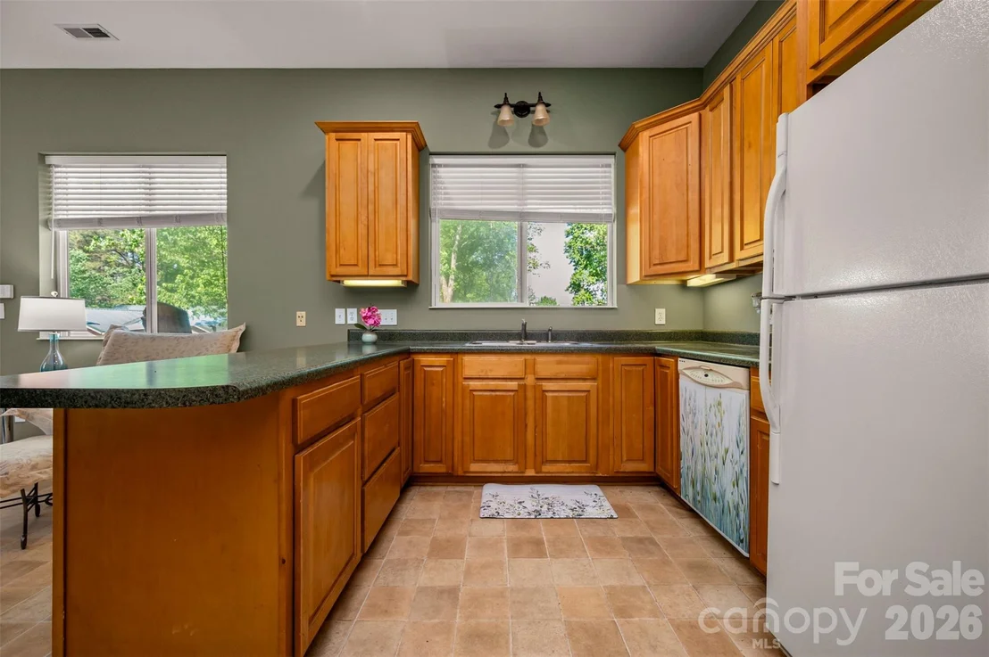 Photo of 183-185 Rubin Thorne Road