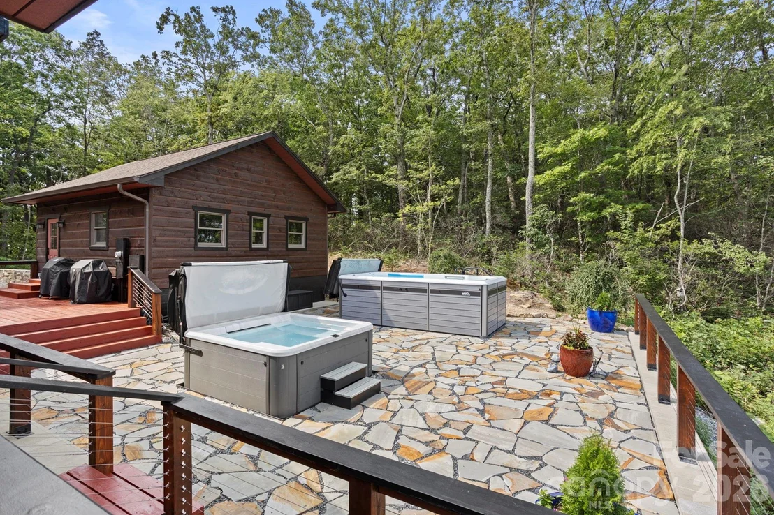 Photo of 2107 Miller Mountain Road