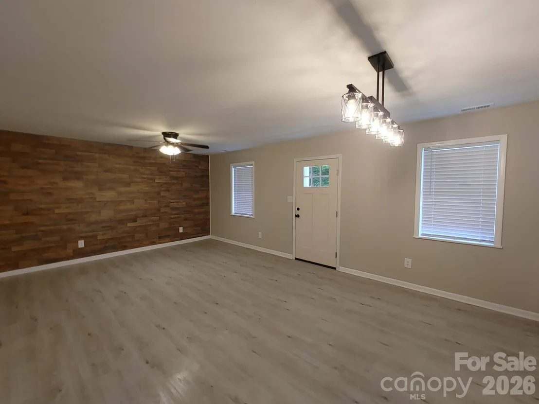 Photo of 700 Harmon Road