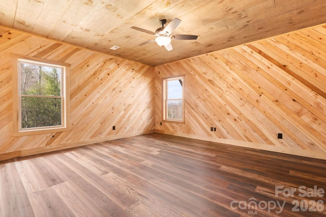 Photo of 449 Hampton Ridge Road