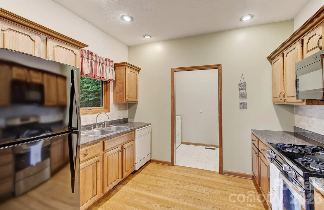 Photo of 112 Windy Gap Road