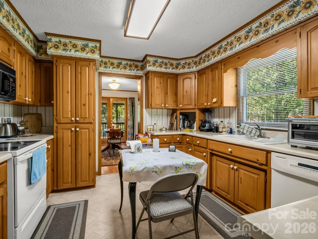 Photo of 80 Fox Briar Drive