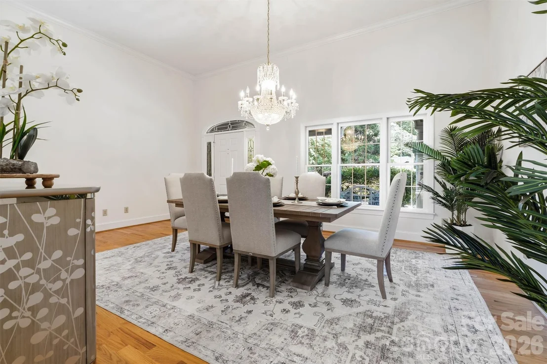 Photo of 675 Heather Drive