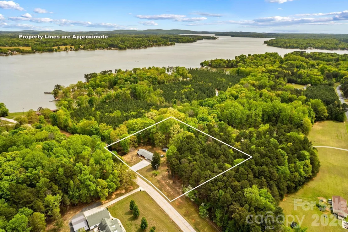 Photo of 6325 Long Ferry Road
