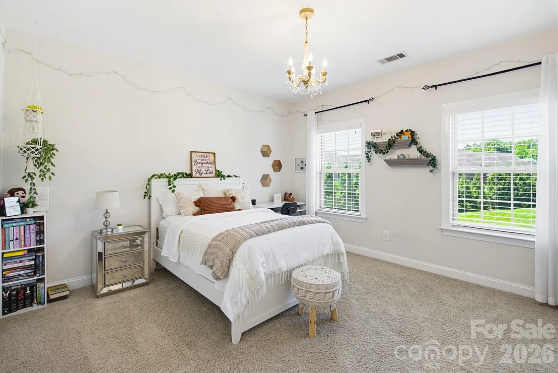 Photo of 3083 Twin Lakes Drive