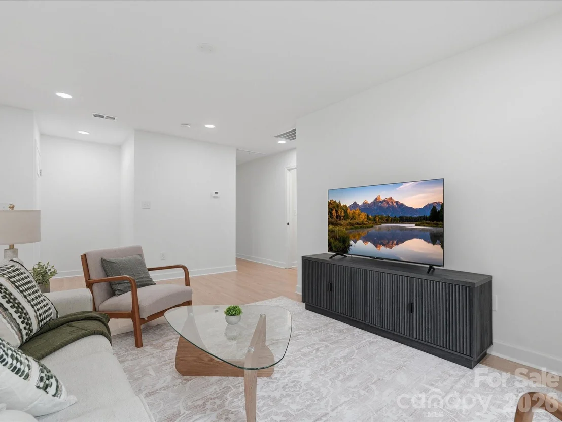 Photo of 1517 Chandler Place
