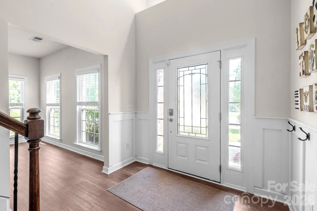 Photo of 2083 Topaz Plaza