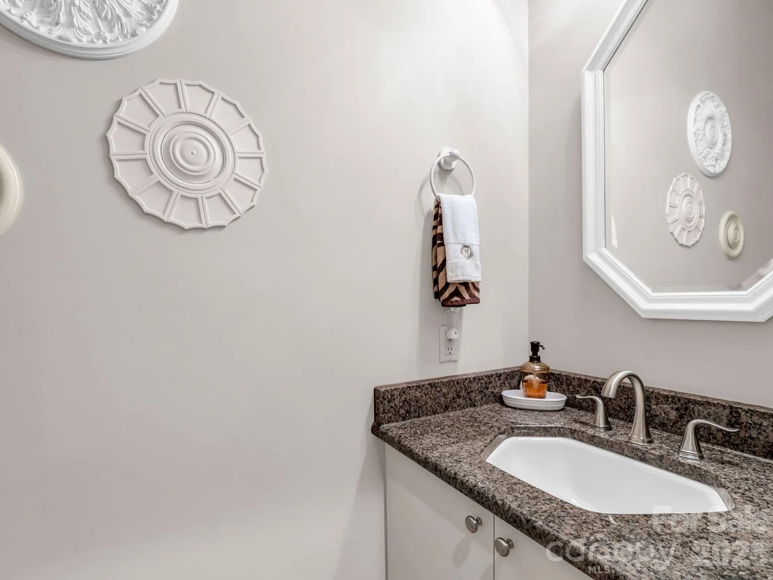 Photo of 101 Spindle Drive