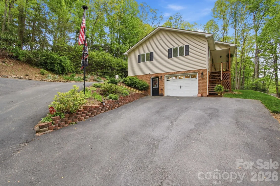 Photo of 648 Cool Woods Drive