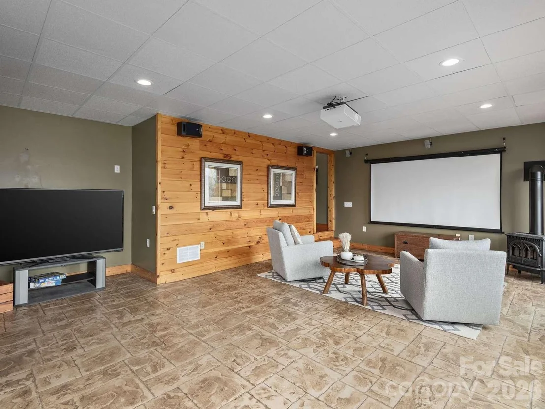Photo of 770 Dream Weaver Drive