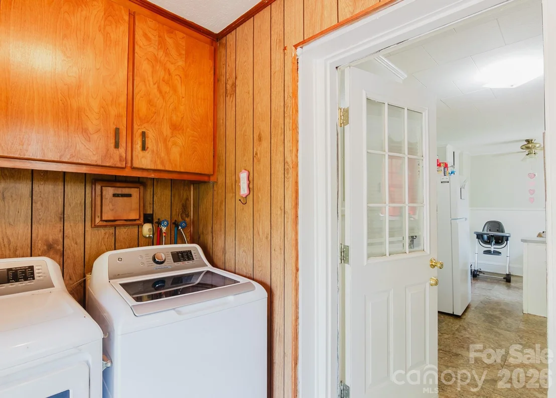 Photo of 303 Myrtle Avenue