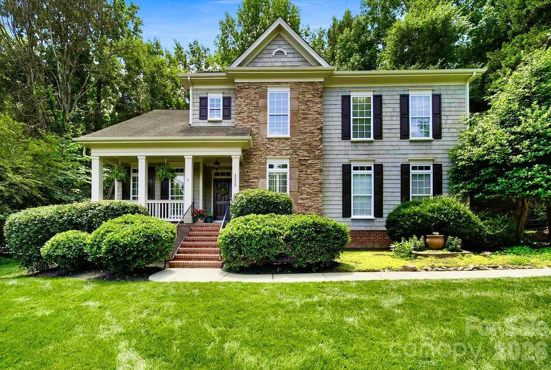 Photo of 1512 Calvin Hal Road