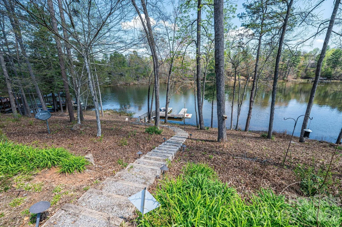 Photo of 4726 Crystal Falls Avenue