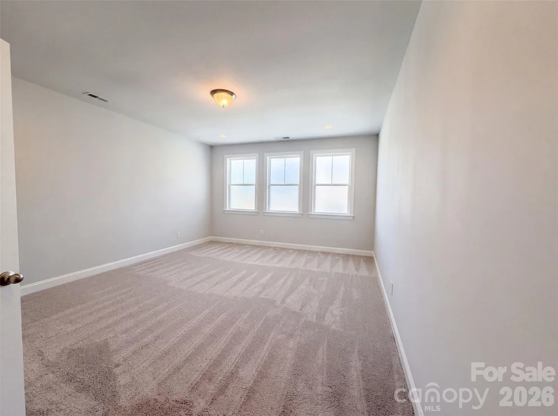 Photo of 147 Monteray Oaks Circle