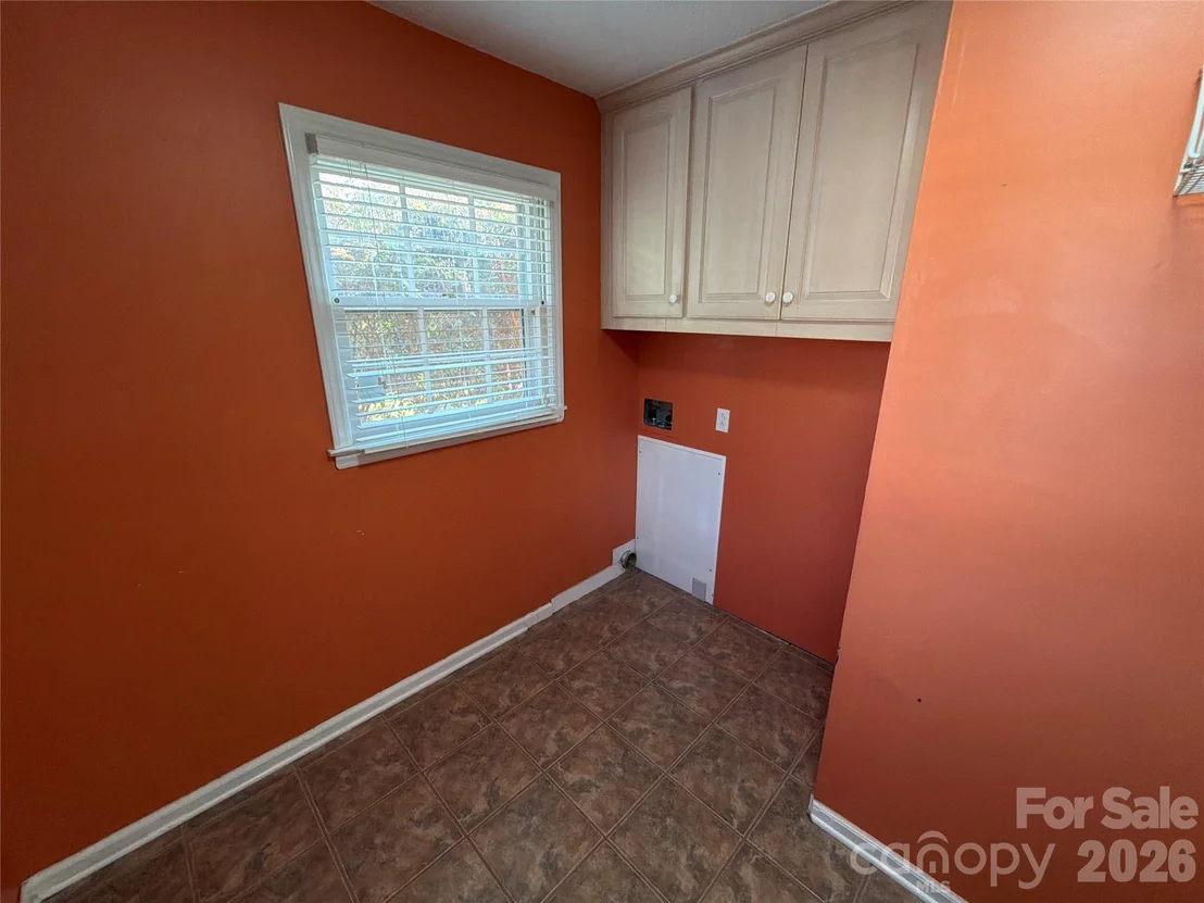 Photo of 1030 Mclaughlin Drive