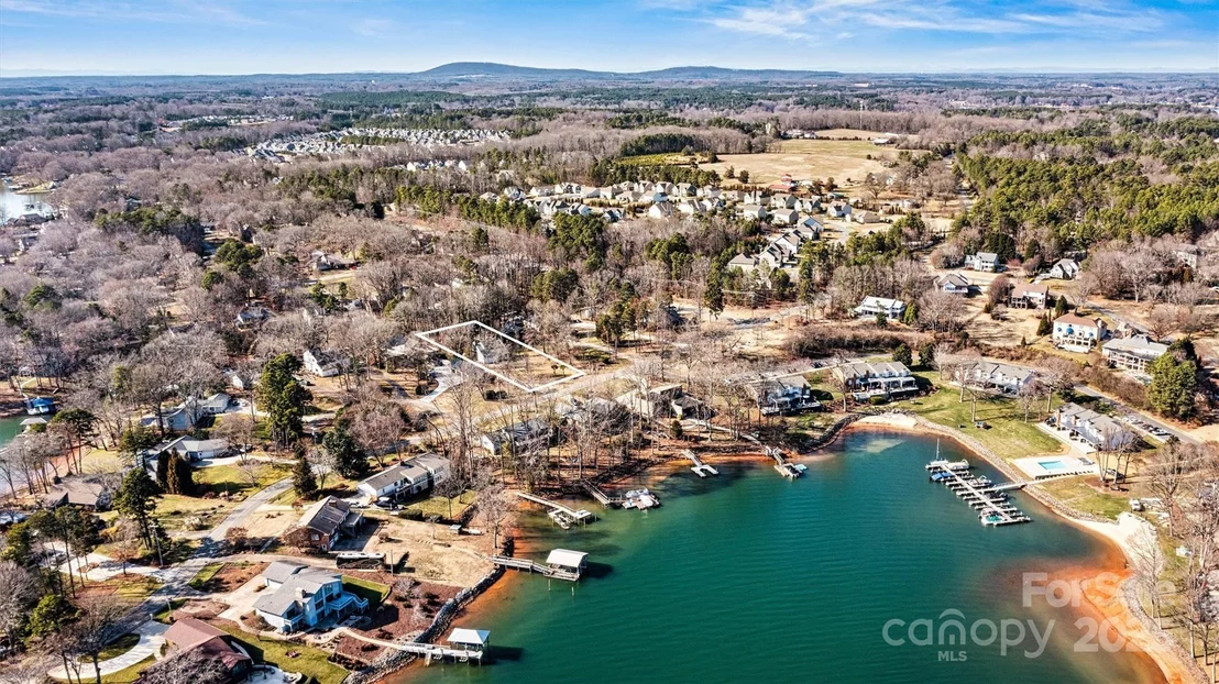 Photo of 3995 Burton Lane