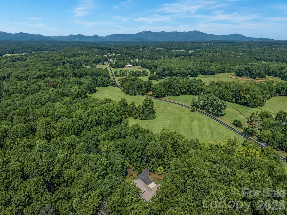 Photo of 5 Jackson Grove S