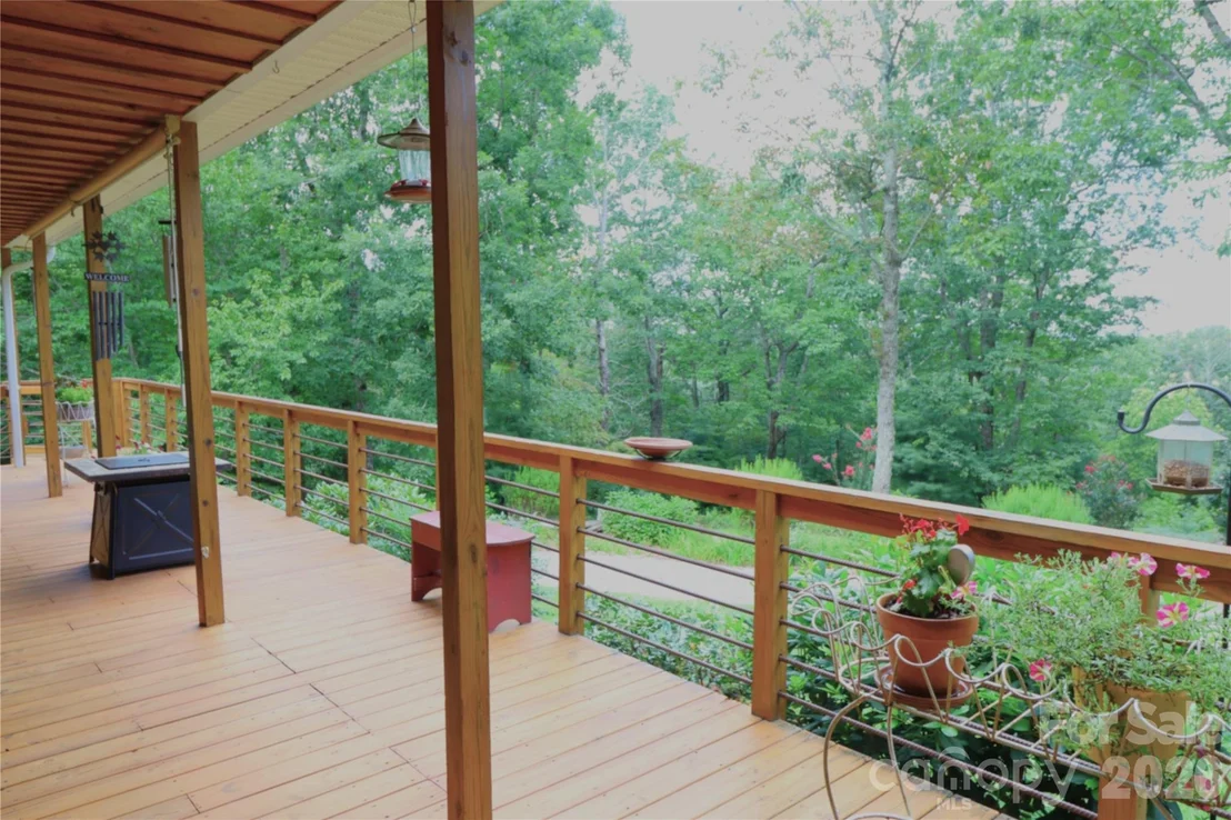 Photo of 141 Owl Haven Lane