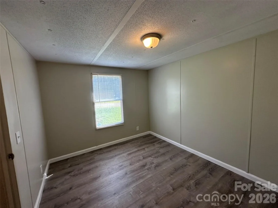 Photo of 285 Cold Springs Road
