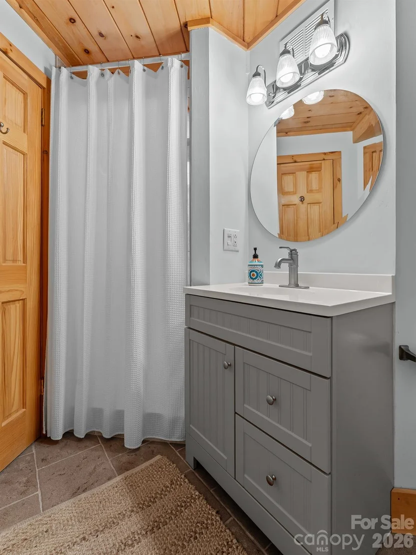 Photo of 148 Tsisqua Circle