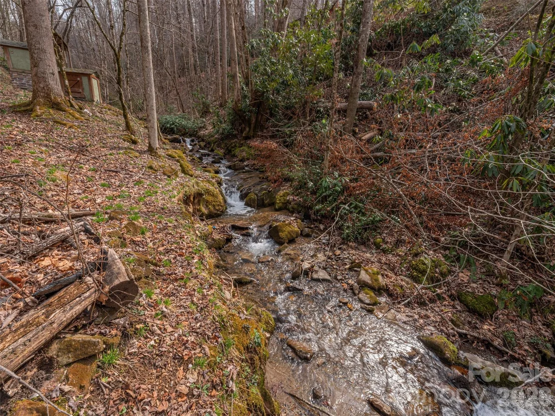 Photo of 897 Dark Ridge Road