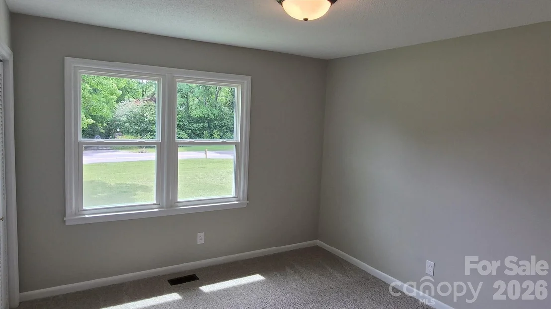 Photo of 2047 John Everall Road