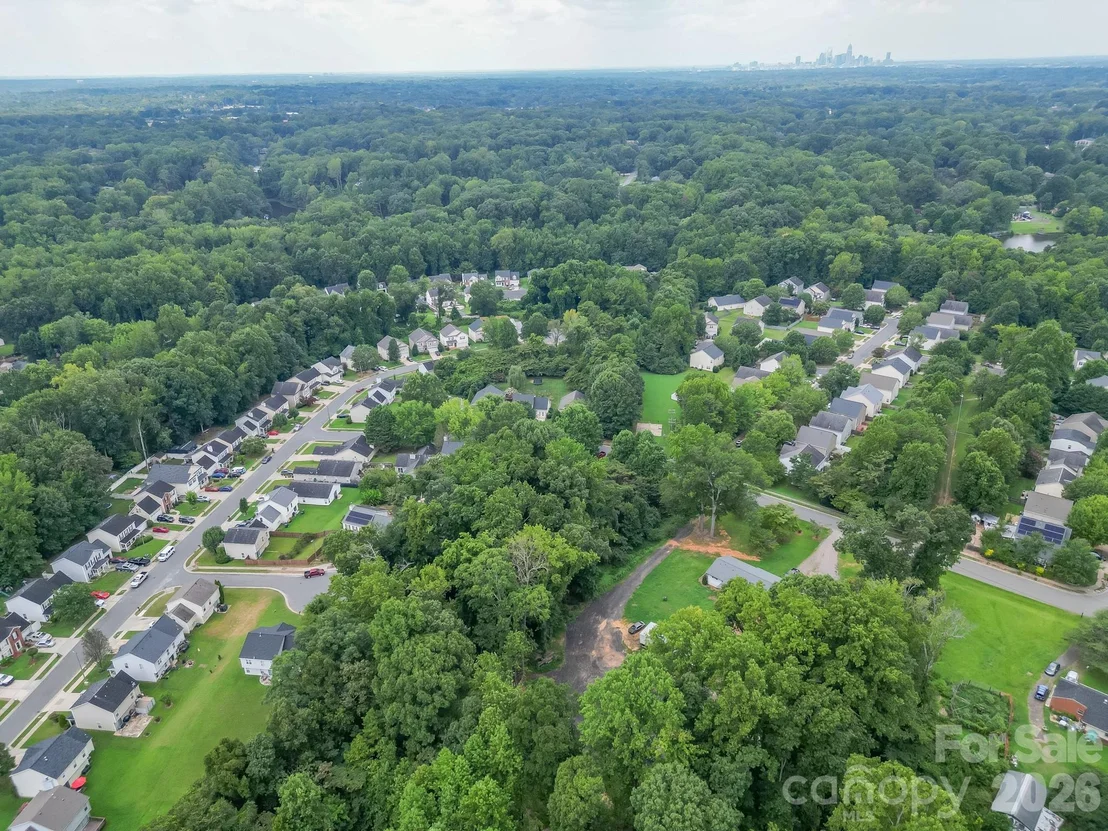 Photo of 3229 James Road