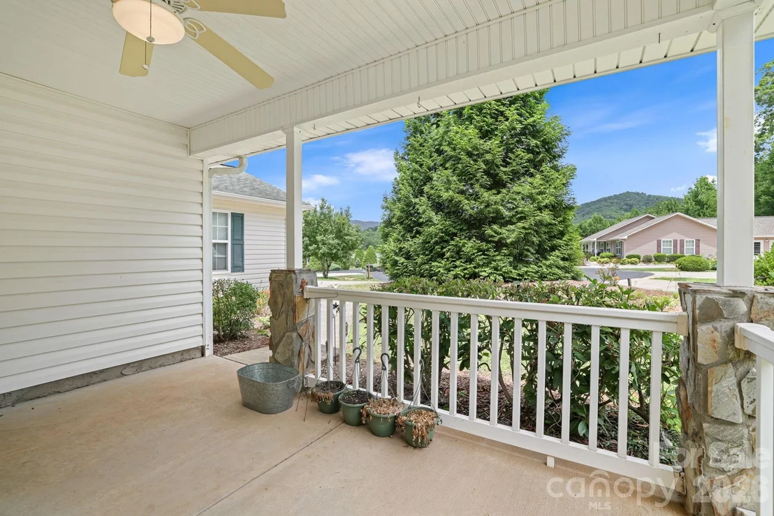 Photo of 17 Coventry Circle E
