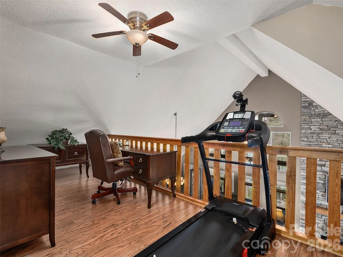 Photo of 201 Hawk Ridge Drive