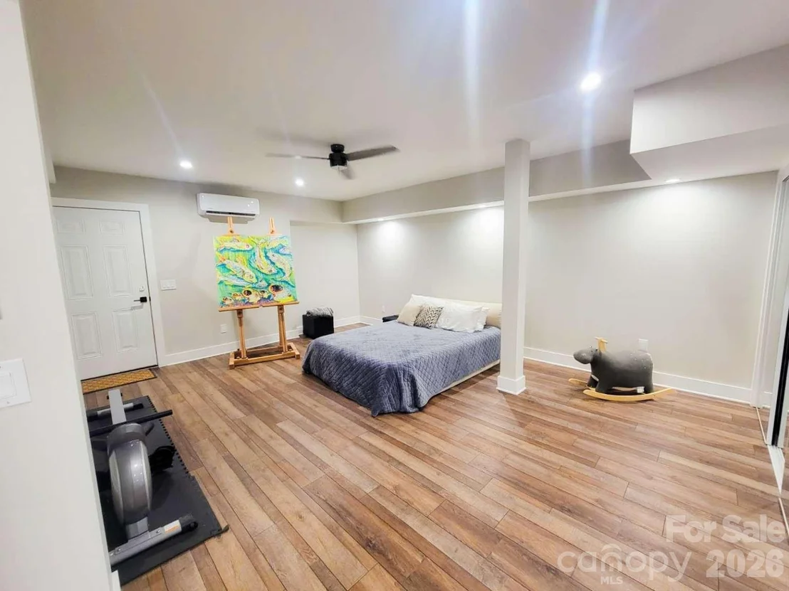Photo of 141 Carnegie Road