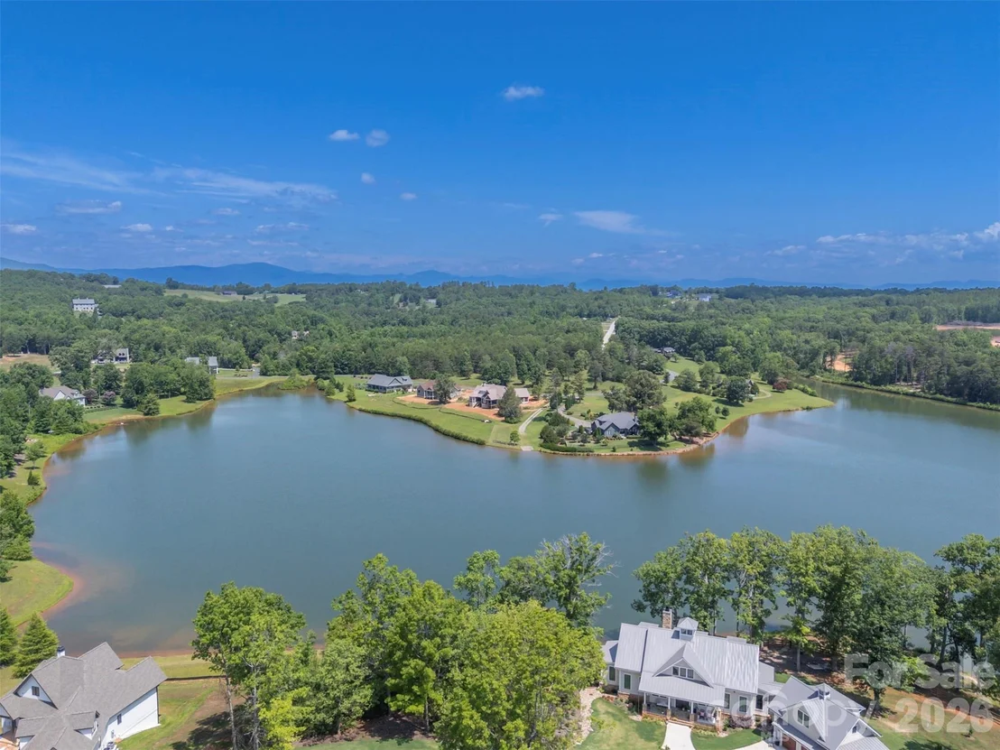 Photo of 398 Mapleton Lane