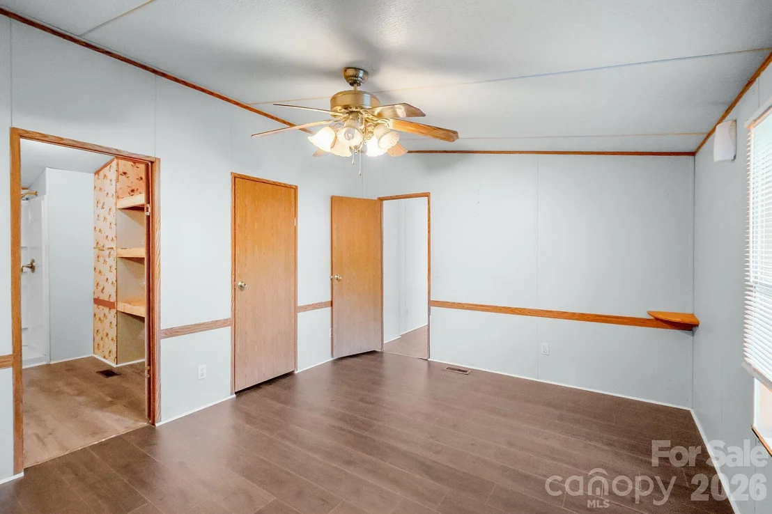 Photo of 185 Coot Sistare Road
