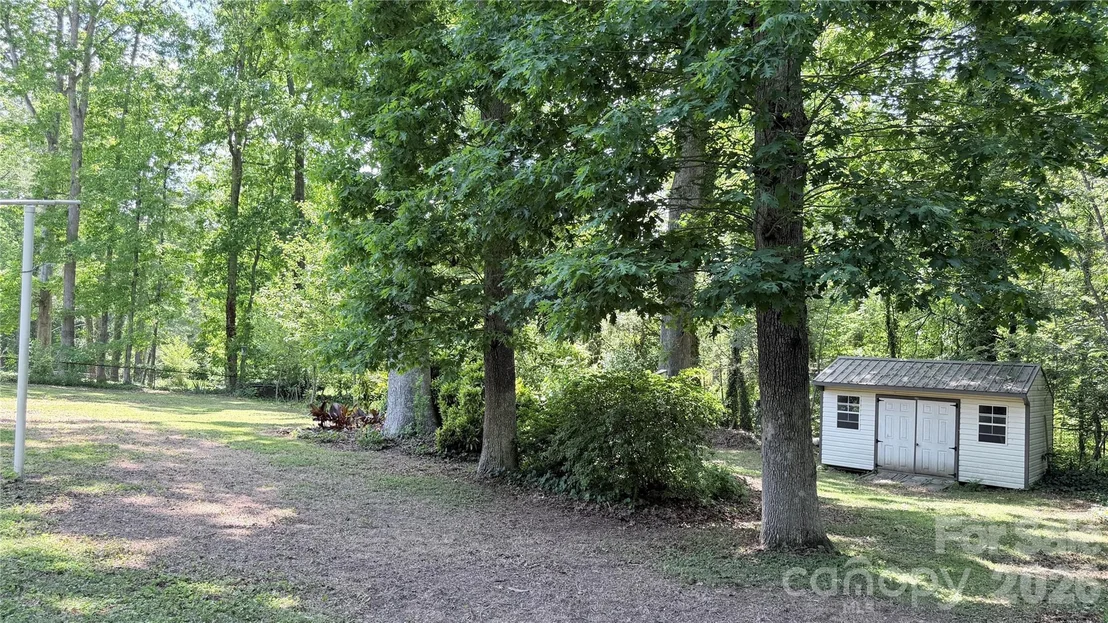 Photo of 123 Castleton Lane