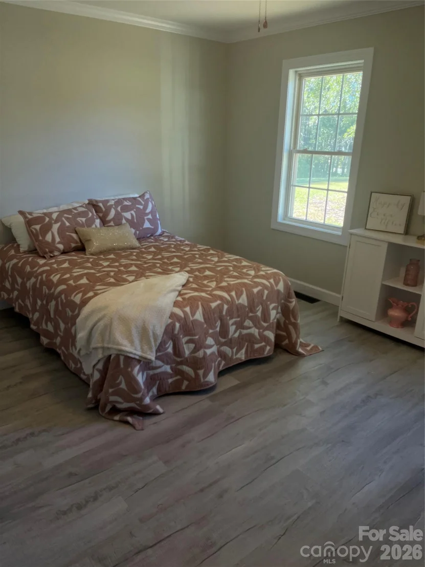 Photo of 581 Sutton Spring Road