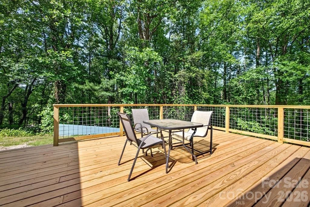 Photo of 147 Longview Drive