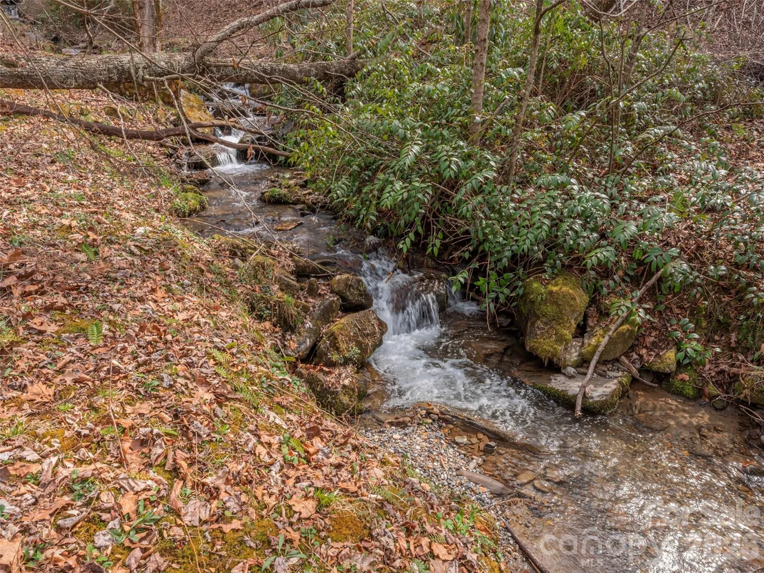 Photo of 897 Dark Ridge Road