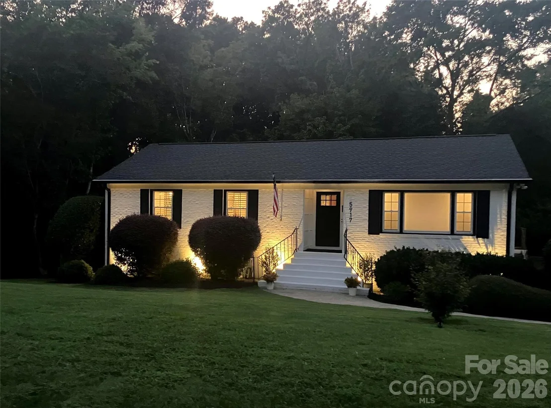 Photo of 5917 Doncaster Drive