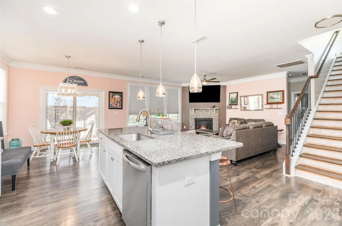 Photo of 128 Longleaf Drive