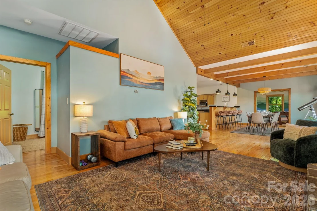 Photo of 3182 El Miner Drive