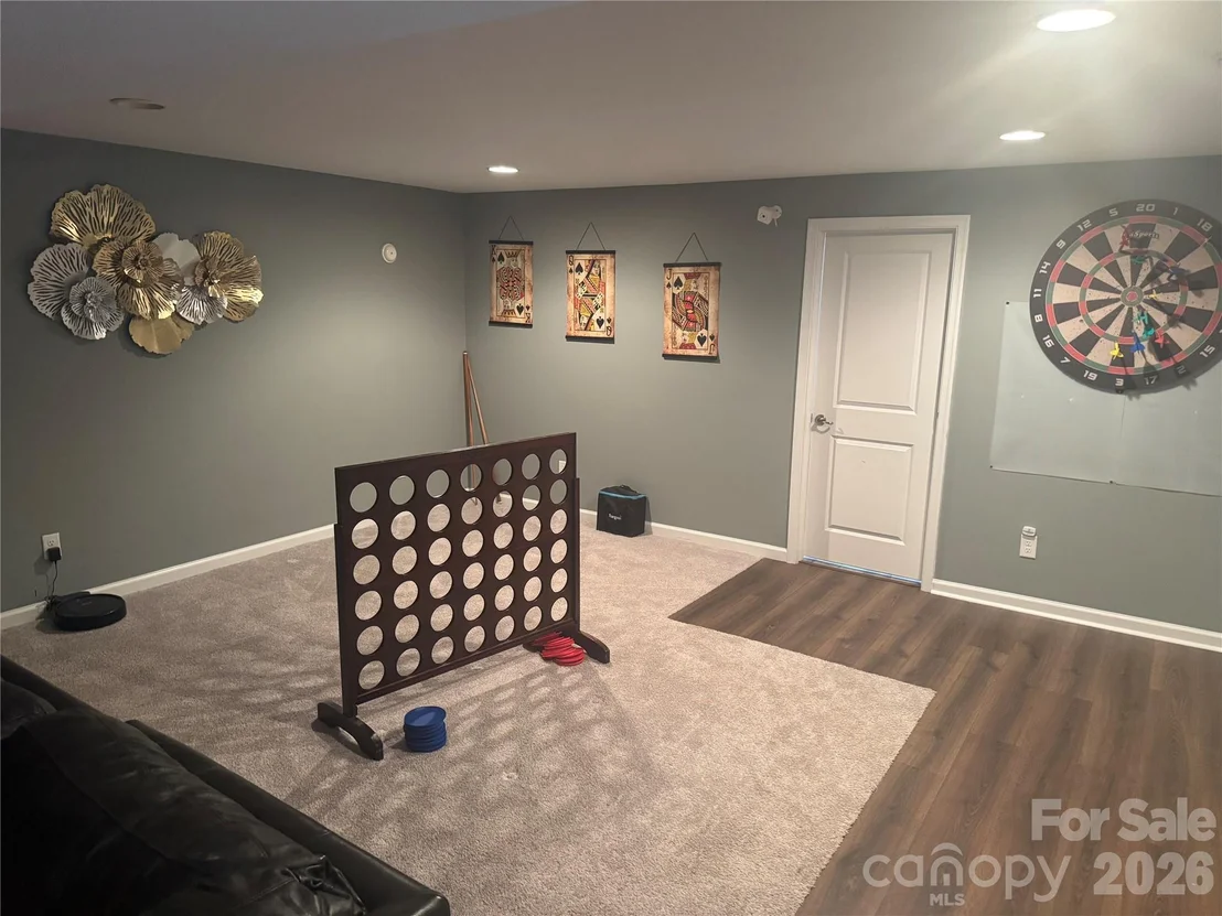 Photo of 772 Rosegate Drive