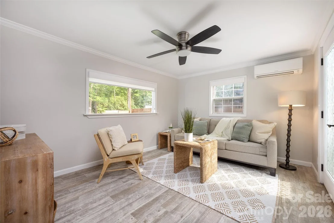 Photo of 4601 General Pershing Drive