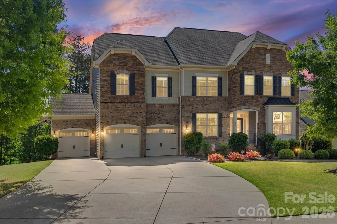 Photo of 187 Halifax Drive