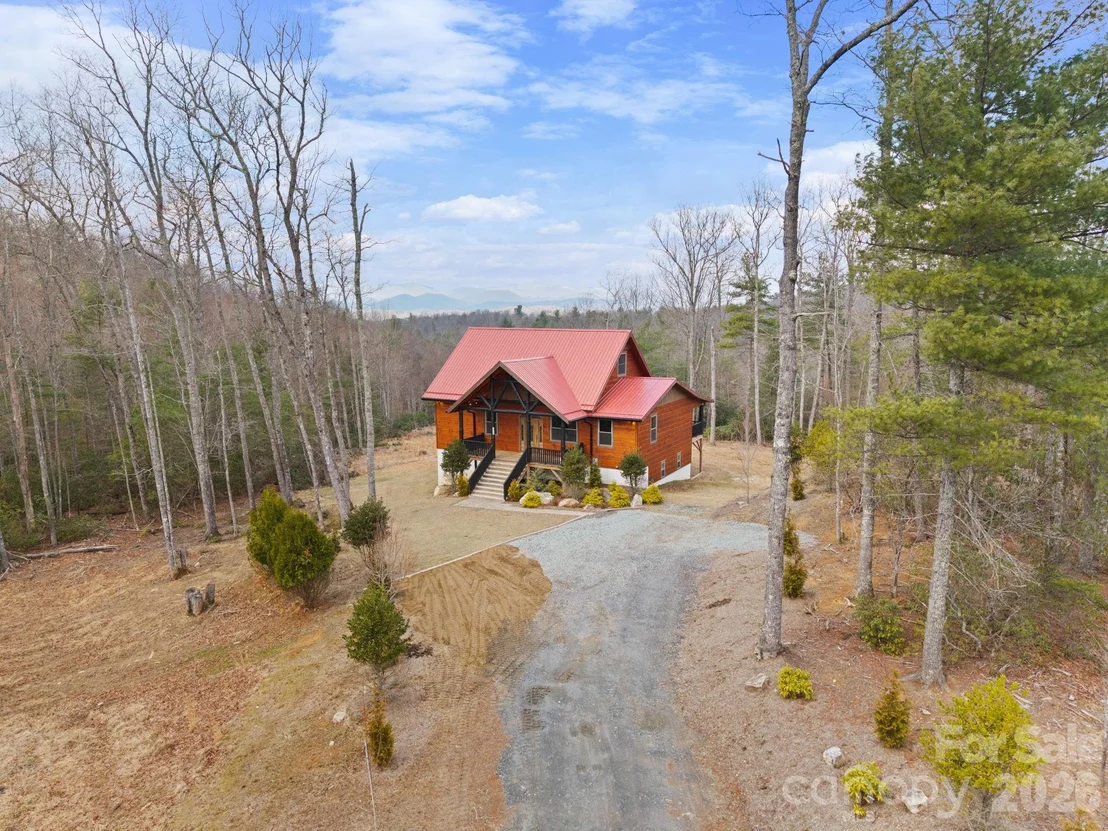 Photo of 449 Hampton Ridge Road