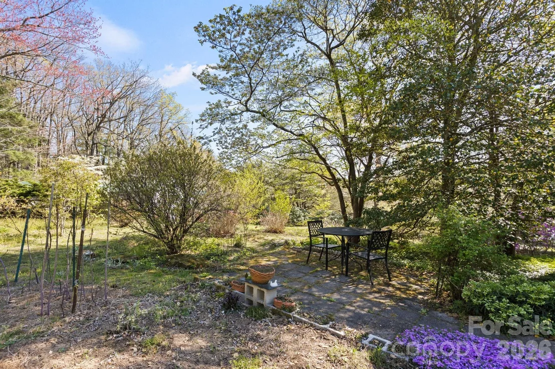 Photo of 367 Crescent Street