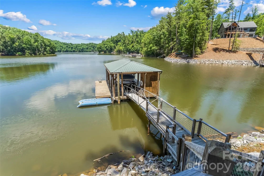 Photo of 590 Larkhaven Drive