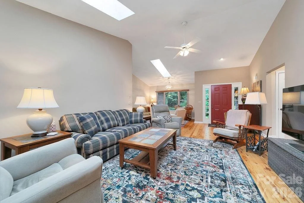 Photo of 542 Soquili Drive