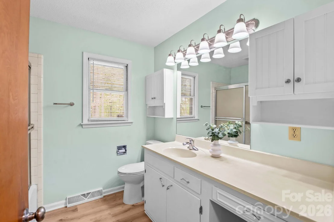 Photo of 6325 Long Ferry Road