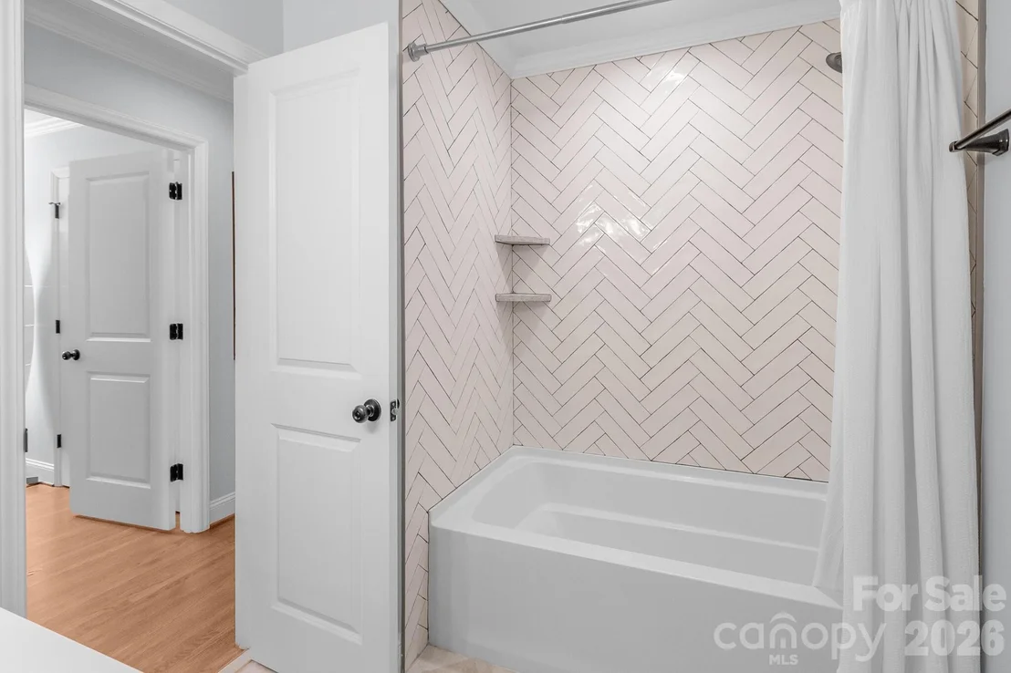 Photo of 5917 Doncaster Drive
