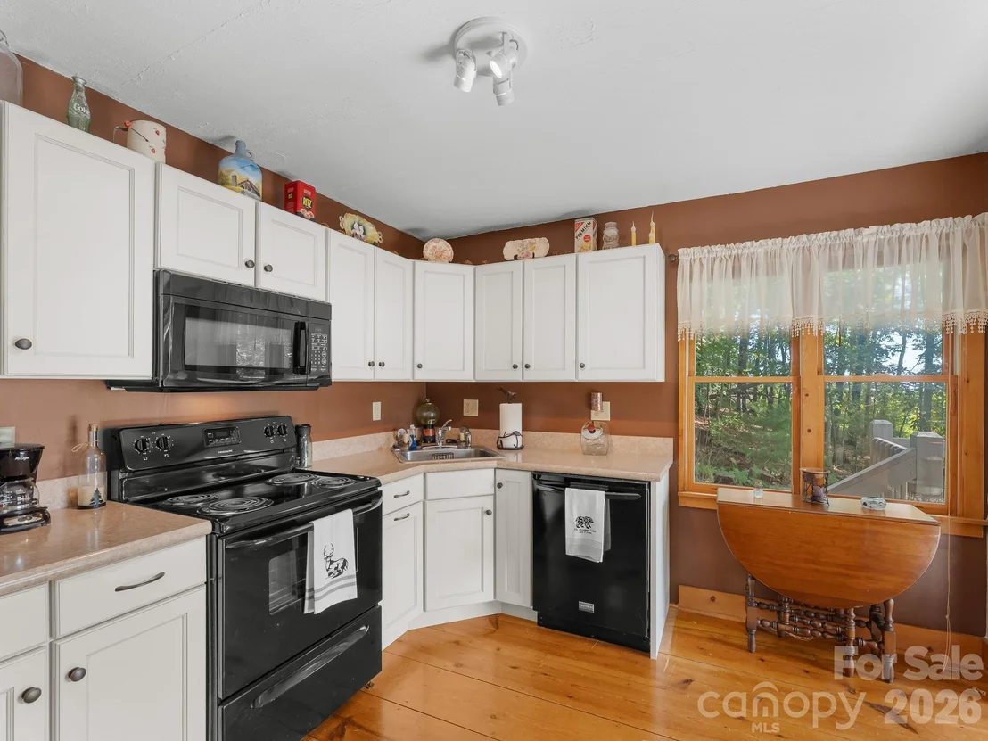 Photo of 600 Piney Gate Road