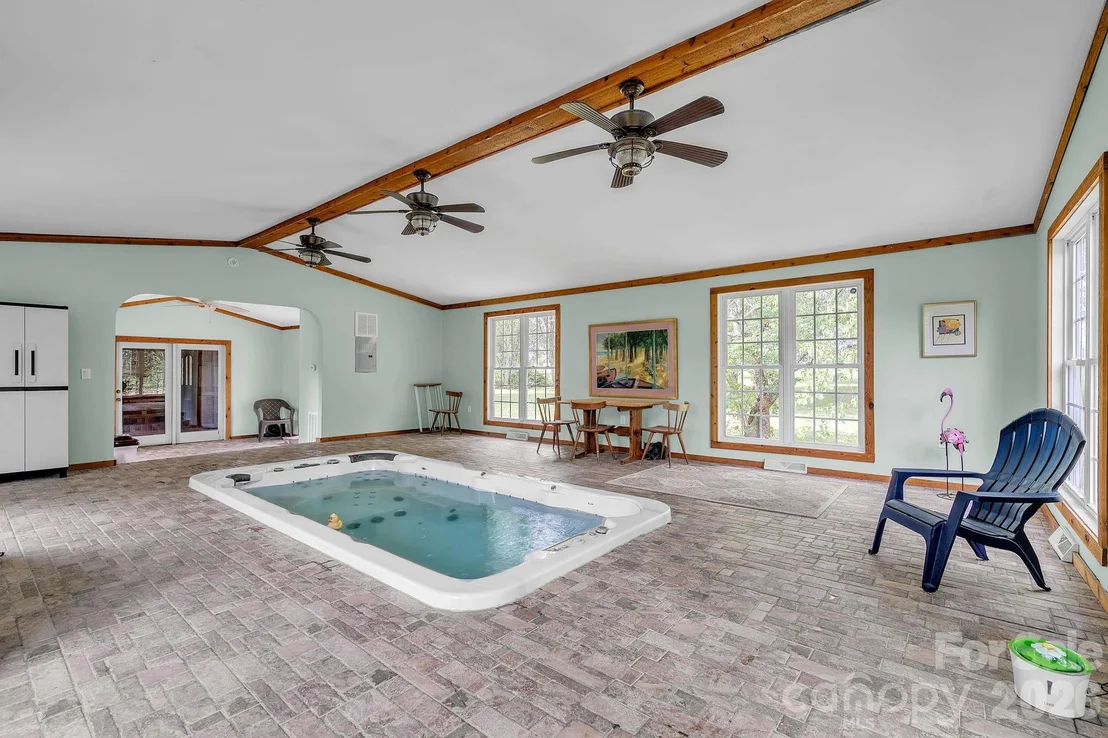 Photo of 412 Smith Road